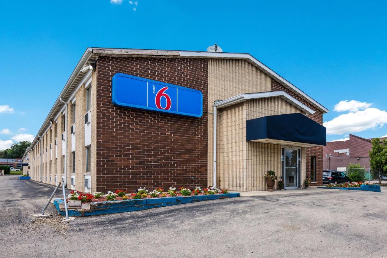 Motel 6-Madison, Wi - East المظهر الخارجي الصورة