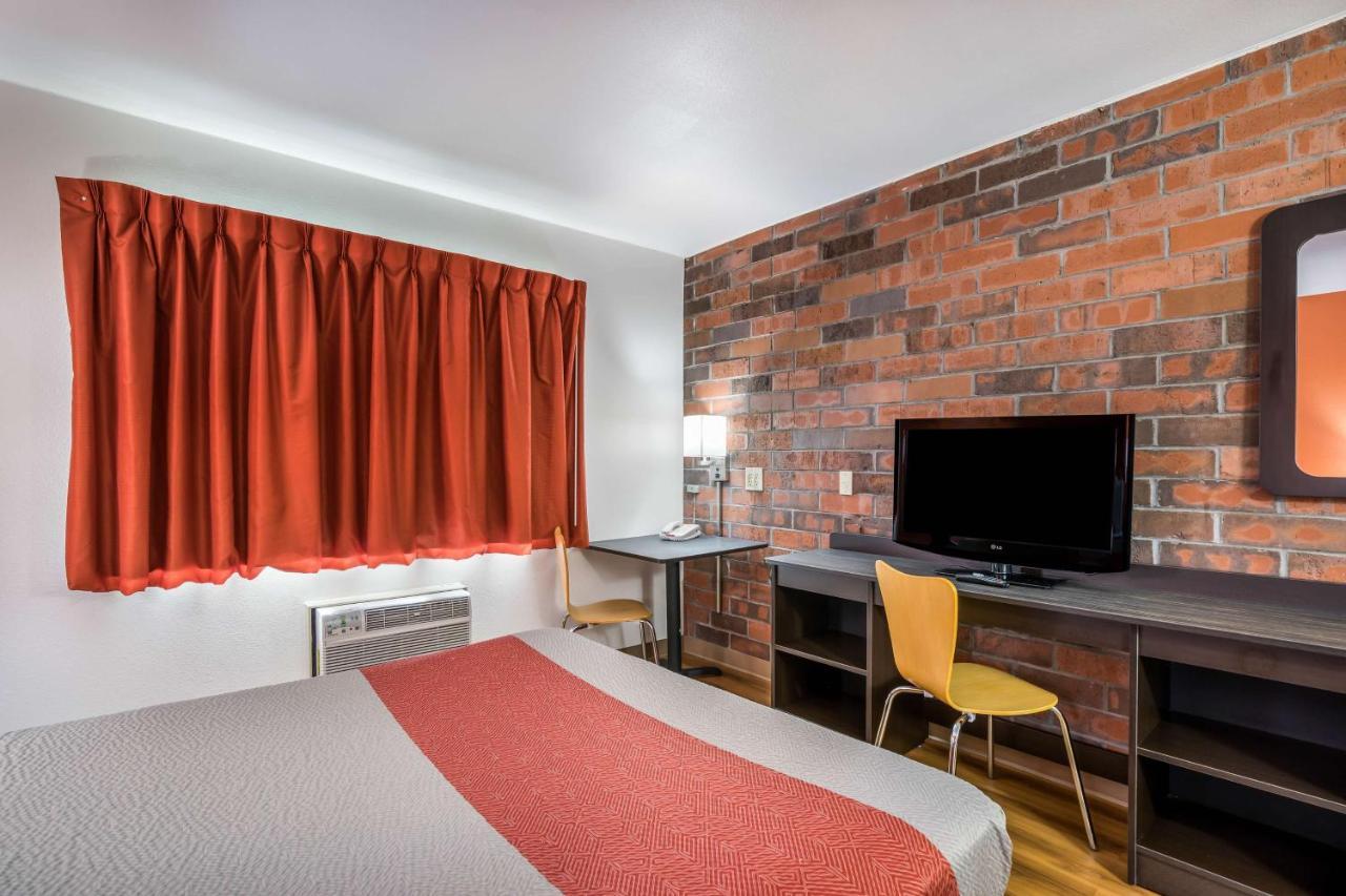 Motel 6-Madison, Wi - East المظهر الخارجي الصورة