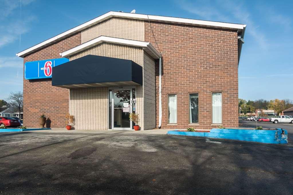 Motel 6-Madison, Wi - East المظهر الخارجي الصورة