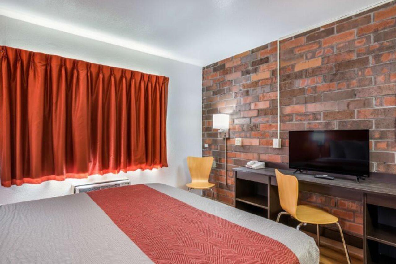 Motel 6-Madison, Wi - East المظهر الخارجي الصورة