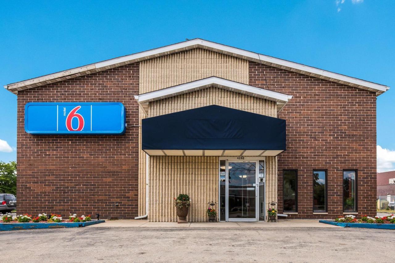 Motel 6-Madison, Wi - East المظهر الخارجي الصورة