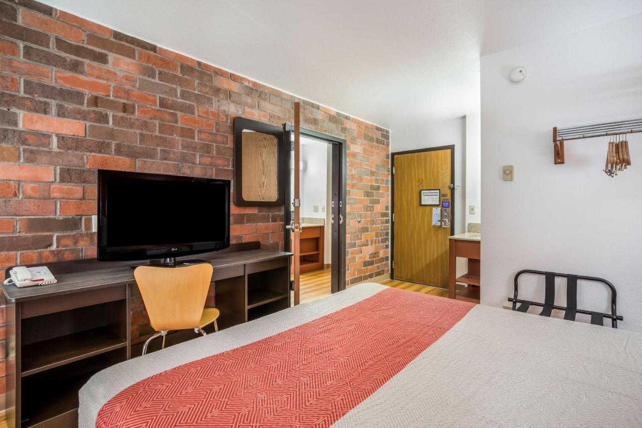 Motel 6-Madison, Wi - East المظهر الخارجي الصورة