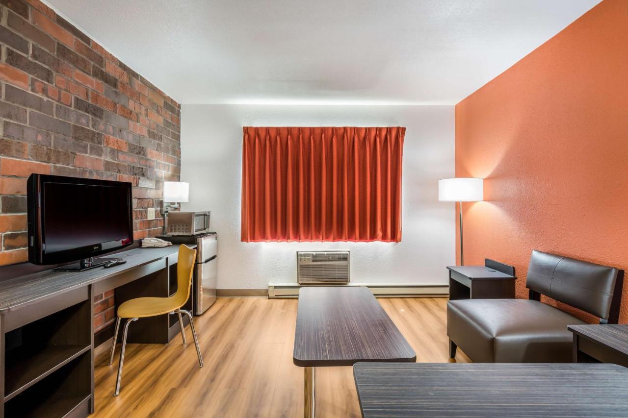 Motel 6-Madison, Wi - East المظهر الخارجي الصورة
