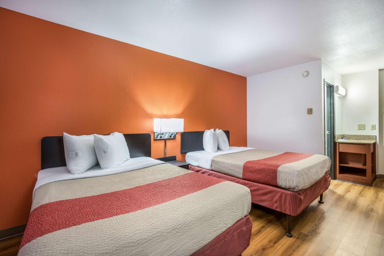 Motel 6-Madison, Wi - East المظهر الخارجي الصورة